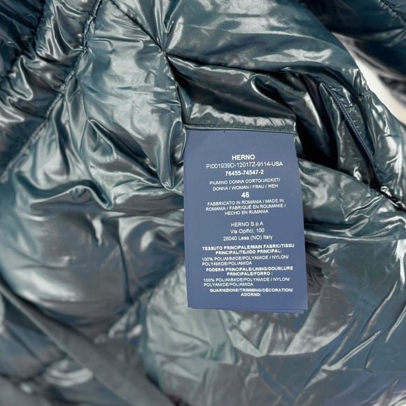 NEW Herno Shiny Puffer Coat in Jade Green $695 - Women's Size IT 46 / US 10 - Picture 16 of 16